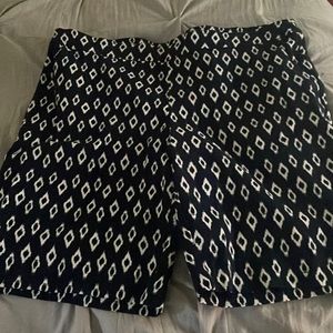 Women 16/18 dress shorts